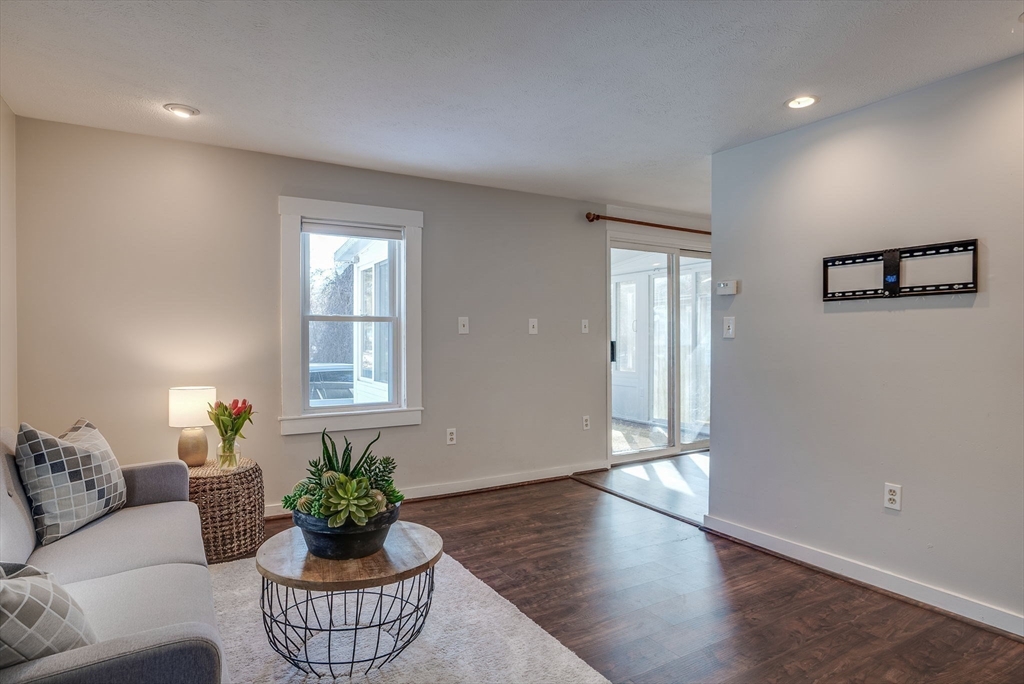 30 Lawrence Street Concord, NH 03301 - Photo 8 of 27 Gallery Image 8