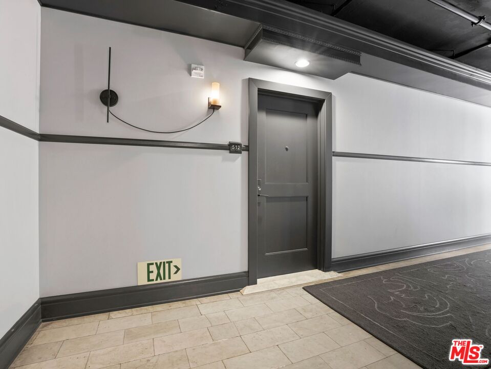 460 South Spring Street, Unit 512 Los Angeles, CA 90013 - Photo 18 of 33