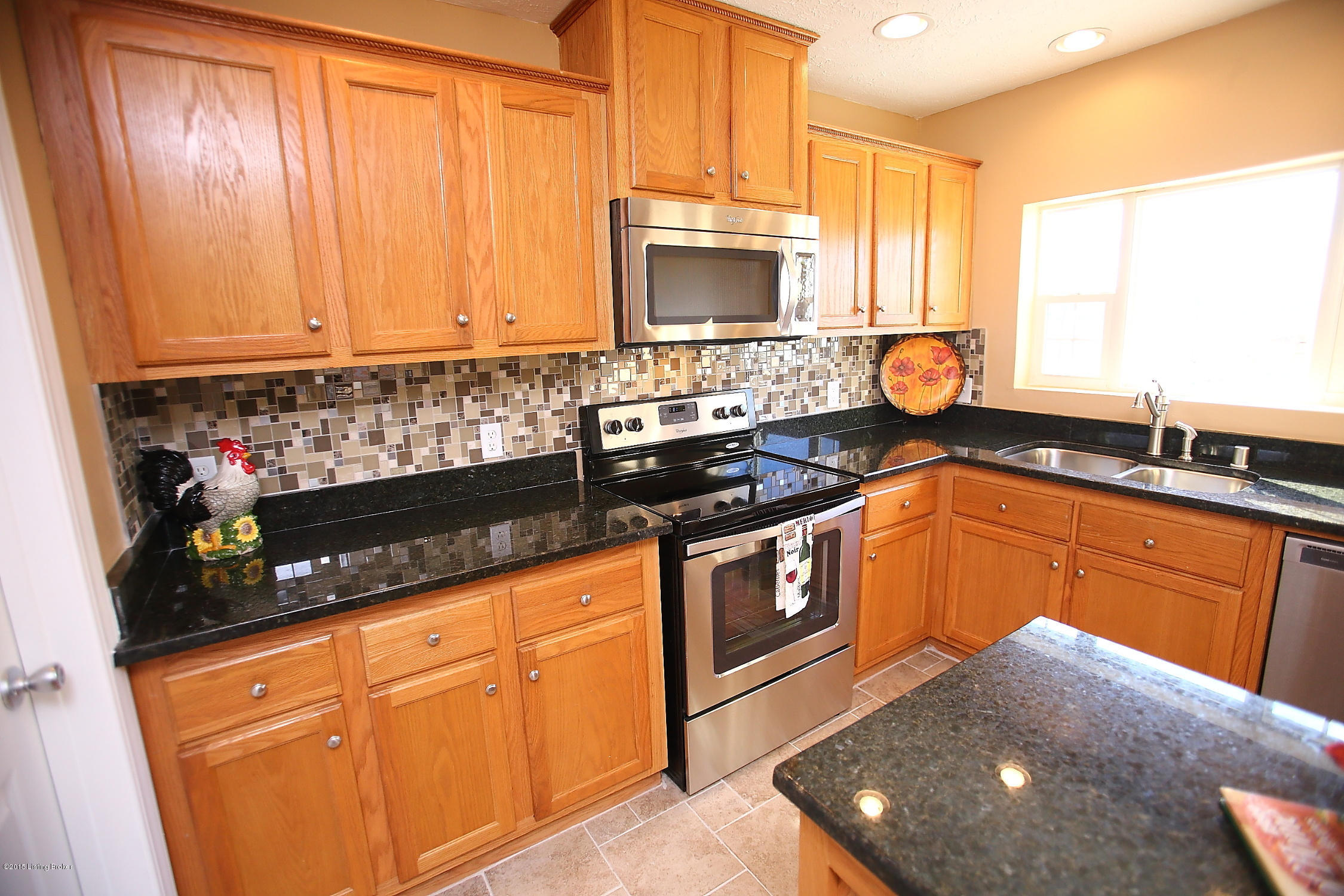 6154 Moorman Road Louisville, KY 40272 - Photo 13 of 32 Kitchen