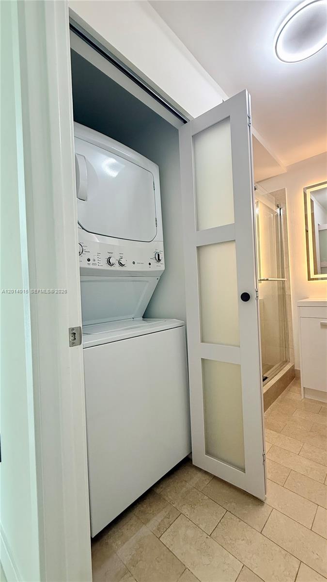 79 Southwest 12th Street, Unit 4008S Miami, FL 33130 - Photo 12 of 15