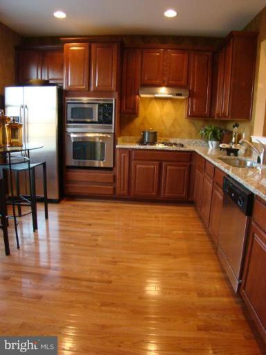 82 Backstretch Way Prince Frederick, MD 20678 - Photo 2 of 4 Kitchen