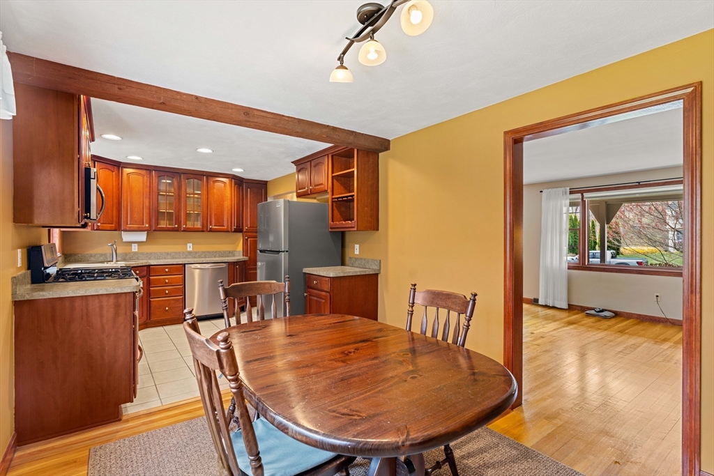 9 Prancing Road Chelmsford, MA 01824 - Photo 7 of 24