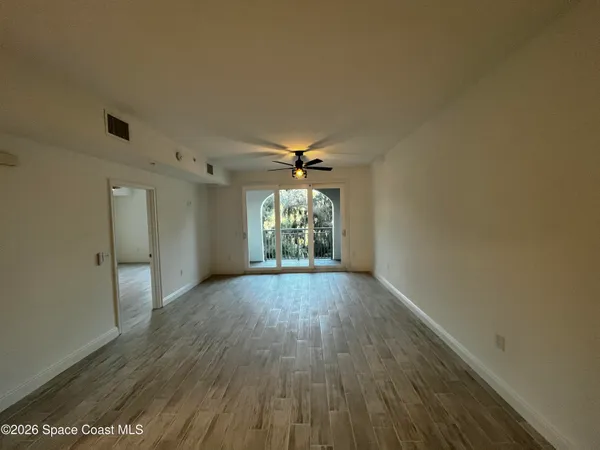 $2,600 | 735 Pilot Lane, Unit 302, Merritt Island, FL 32952