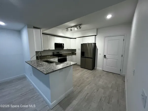 $2,600 | 735 Pilot Lane, Unit 302, Merritt Island, FL 32952