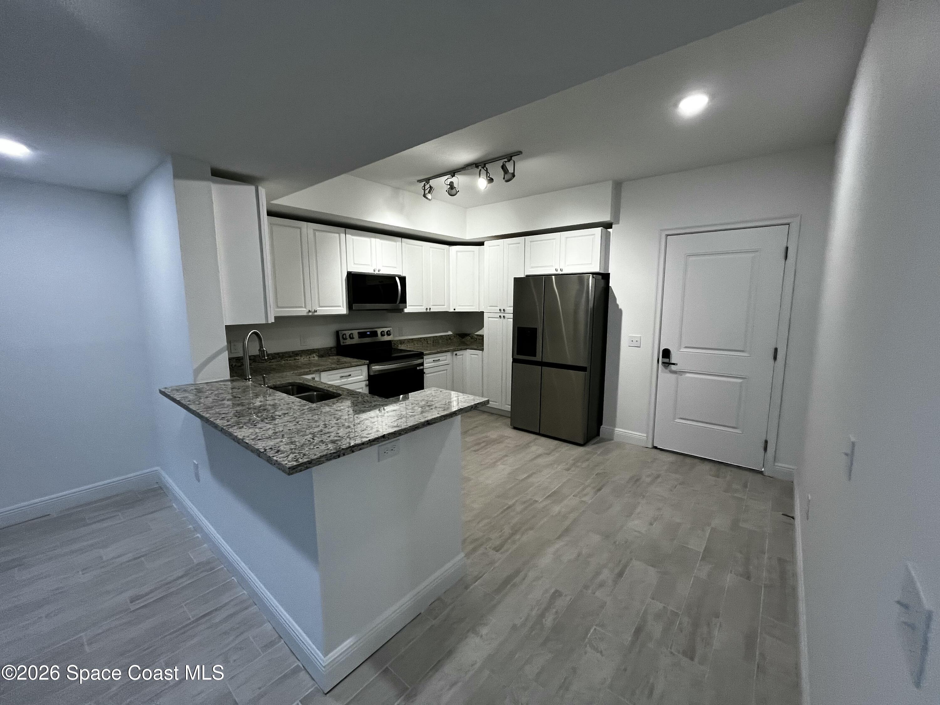 735 Pilot Lane, Unit 302 Merritt Island, FL 32952 - Photo 6 of 25 1000007660