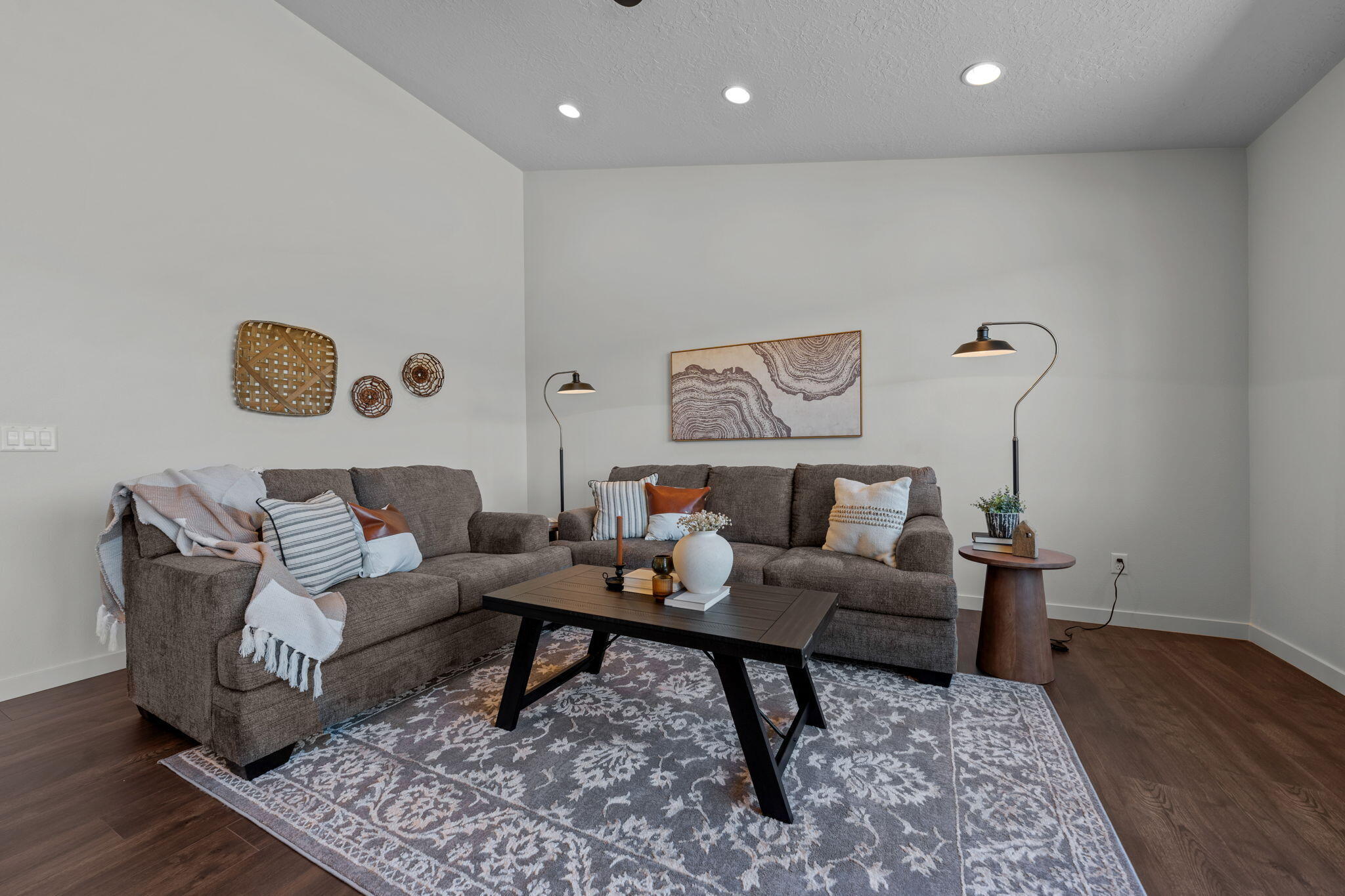 16828 Wilt Road Sisters, OR 97759 - Photo 7 of 84 51-web-or-mls-Riley_Visuals-51