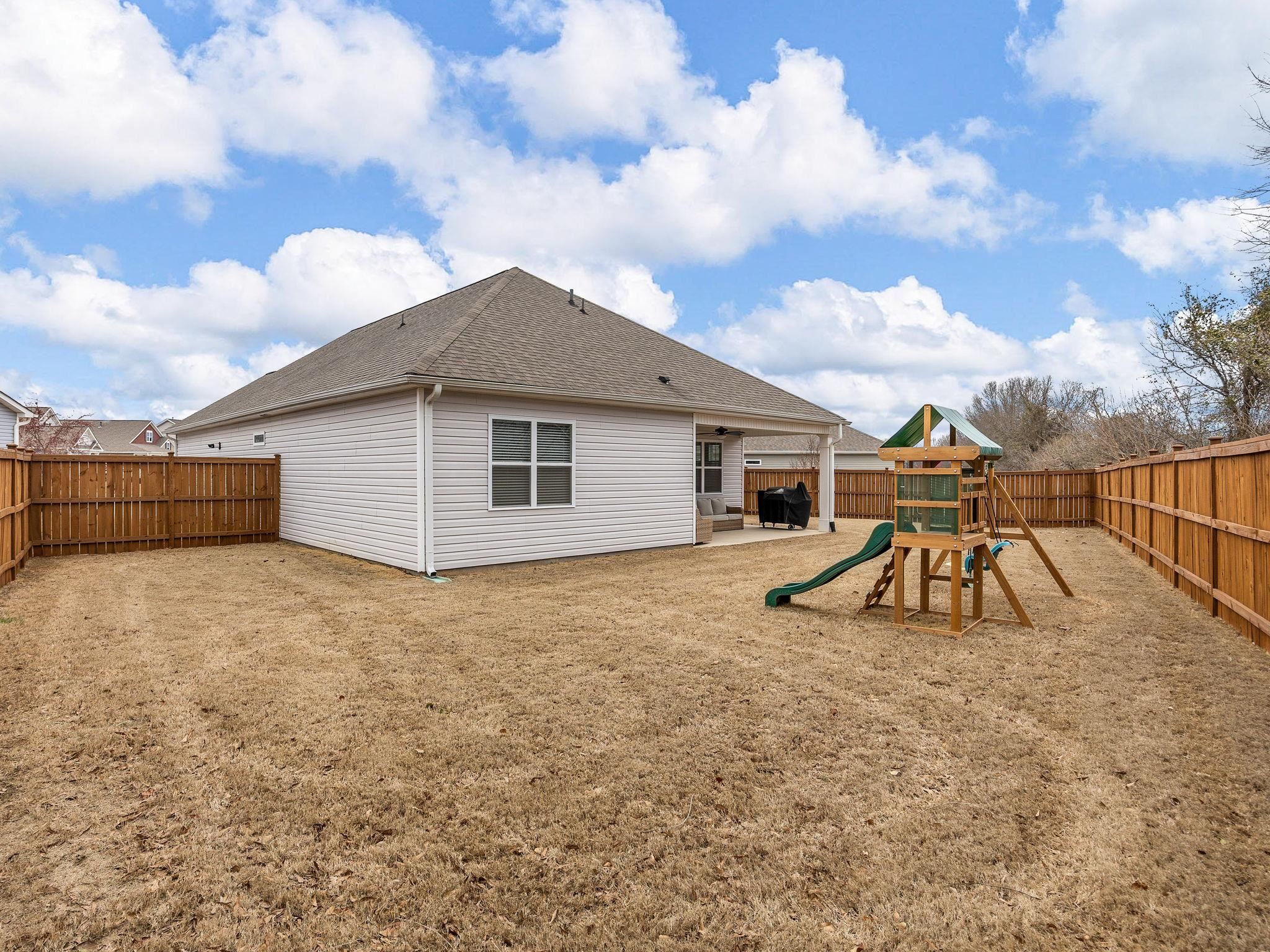 421 Linfield Court Duncan, SC 29334 - Photo 34 of 37