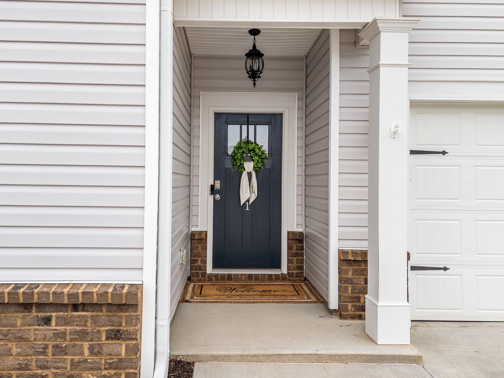 421 Linfield Court Duncan, SC 29334 - Photo 4 of 37