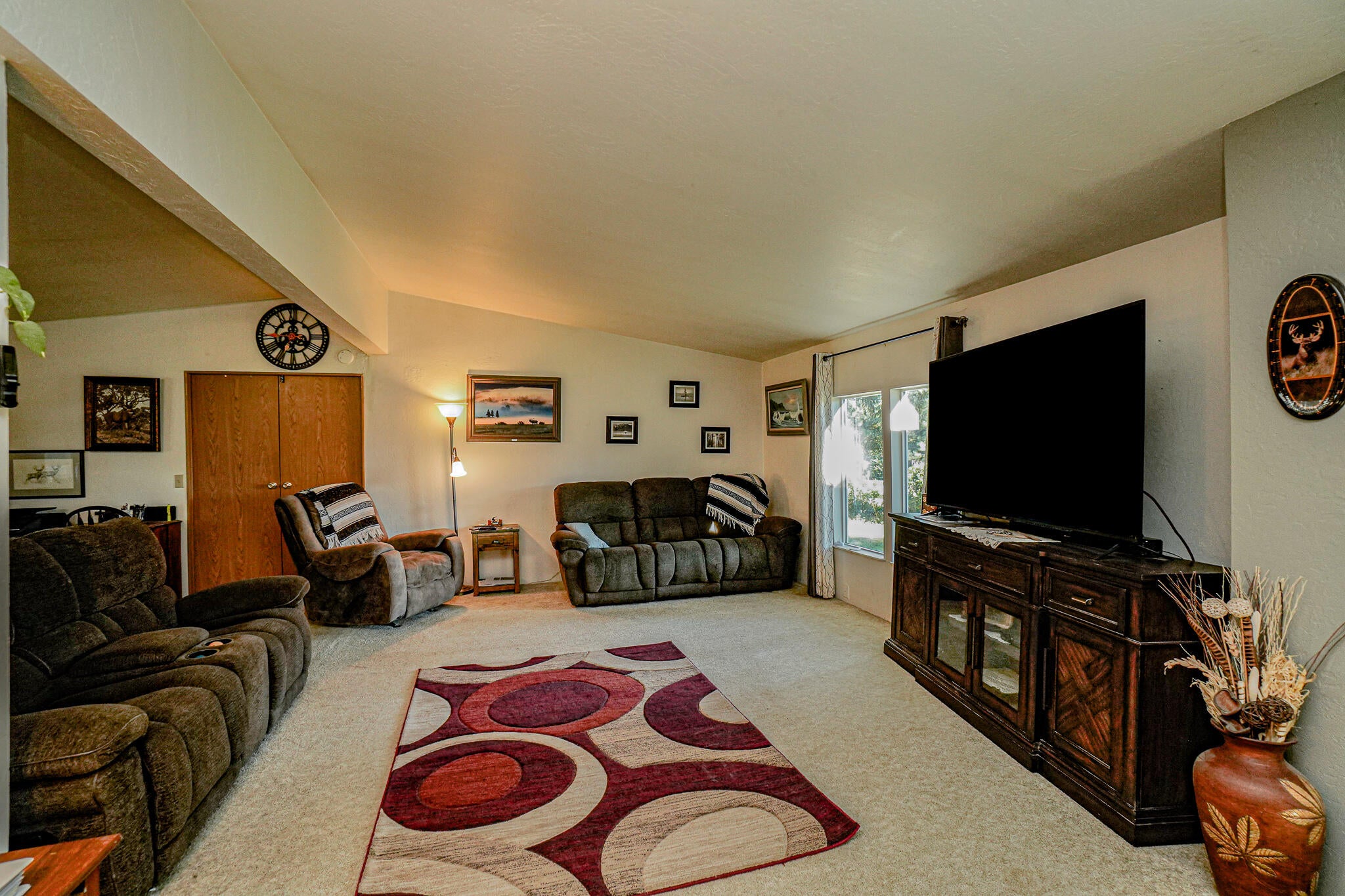 580 Gibbon Road Central Point, OR 97502 - Photo 17 of 30 _DSC3065