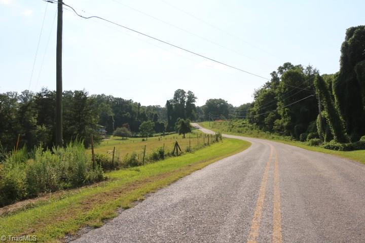 246 Pat Irwin Road Pilot Mountain, NC 27041 - Photo 28 of 29 Gallery Image 28