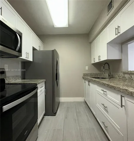 $295,995 | 250 Northwest 107th Avenue, Unit 202, Miami, FL 33172