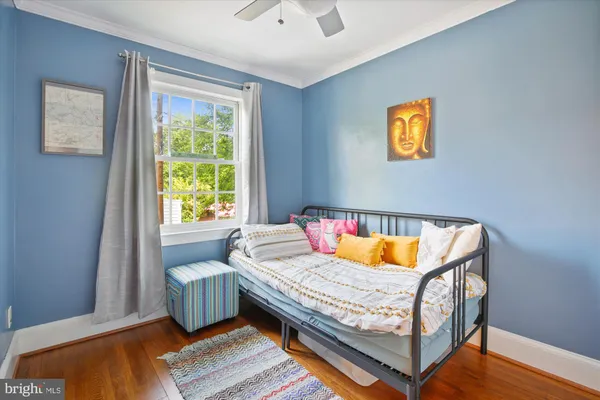 $3,775 | 821 Church Street, Alexandria, VA 22314