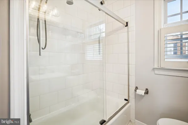 $3,775 | 821 Church Street, Alexandria, VA 22314