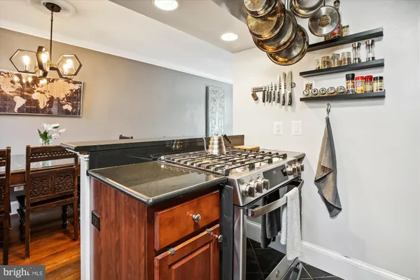 $3,775 | 821 Church Street, Alexandria, VA 22314