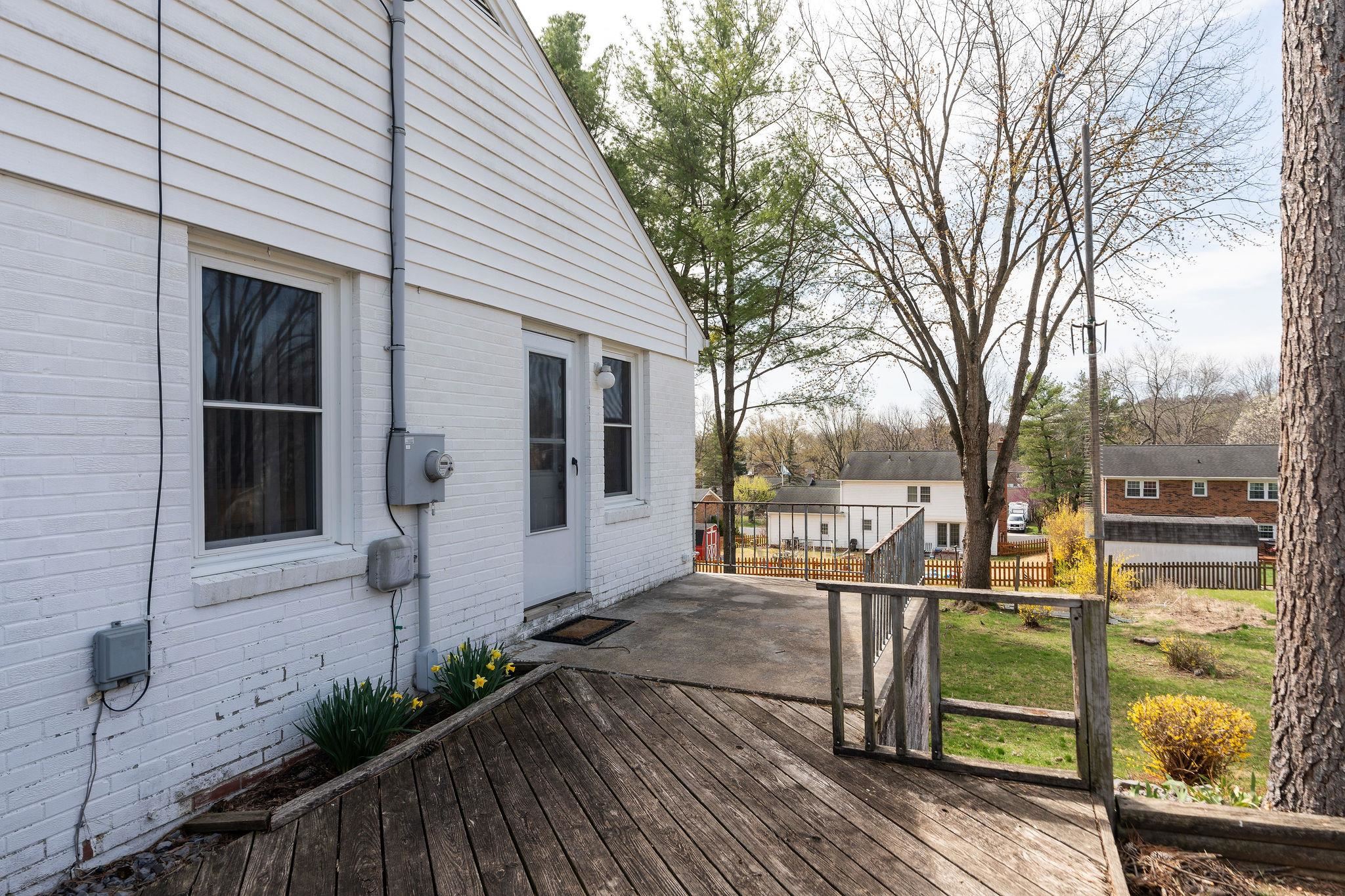 85 Sharon Street Harrisonburg, VA 22801 - Photo 39 of 49