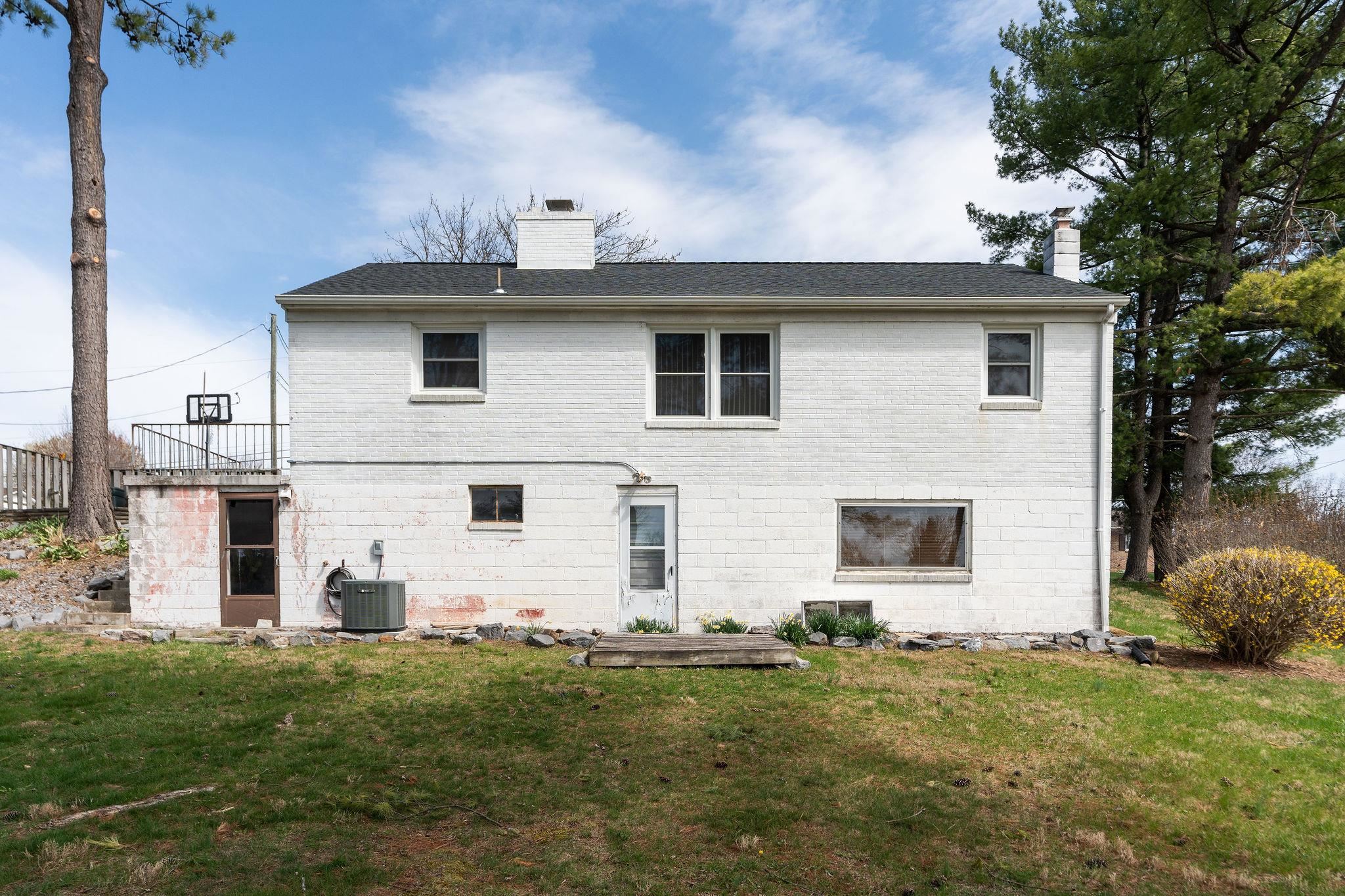 85 Sharon Street Harrisonburg, VA 22801 - Photo 42 of 49