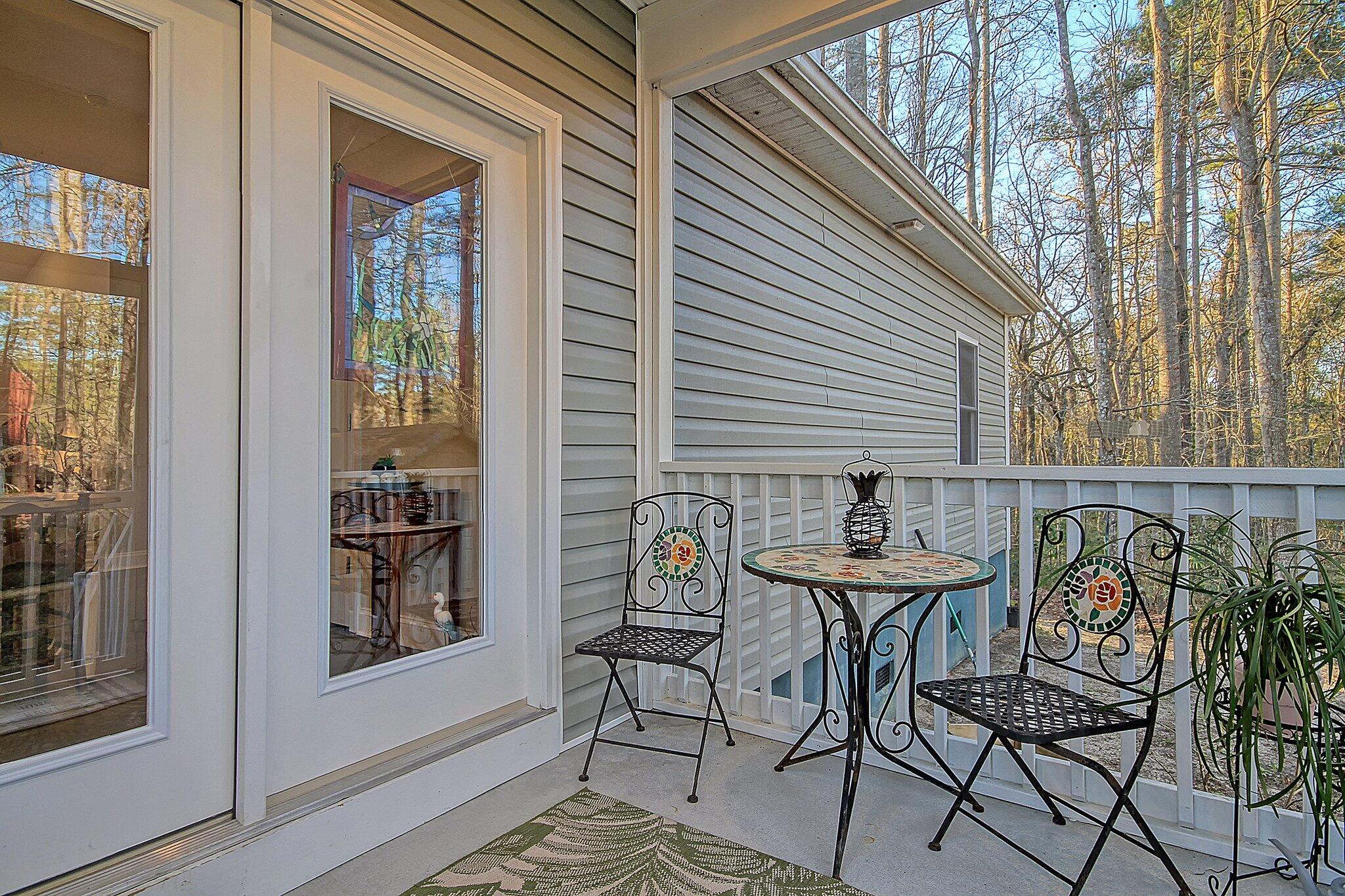 124 Lodestone Court Moncks Corner, SC 29461 - Photo 3 of 29 10-web-or-mls-CREM_124 Lodestone_010