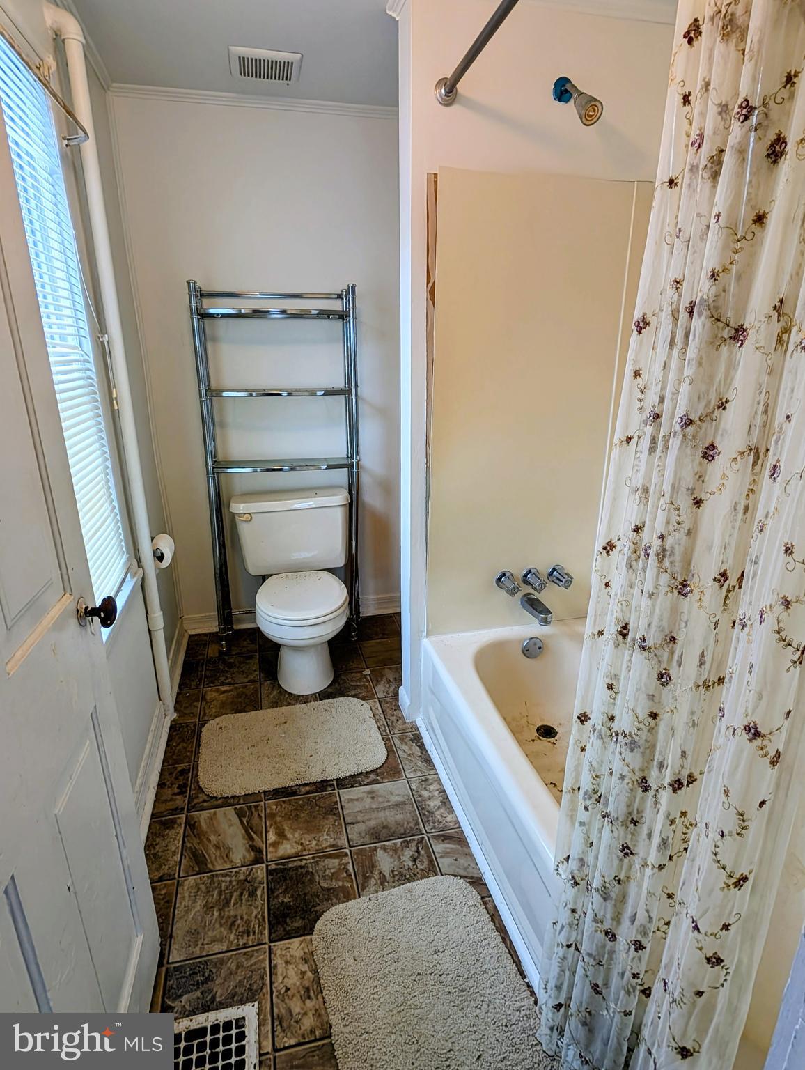 1988 Valley Road Parkesburg, PA 19365 - Photo 10 of 14 a bathroom with a bathtub and a shower