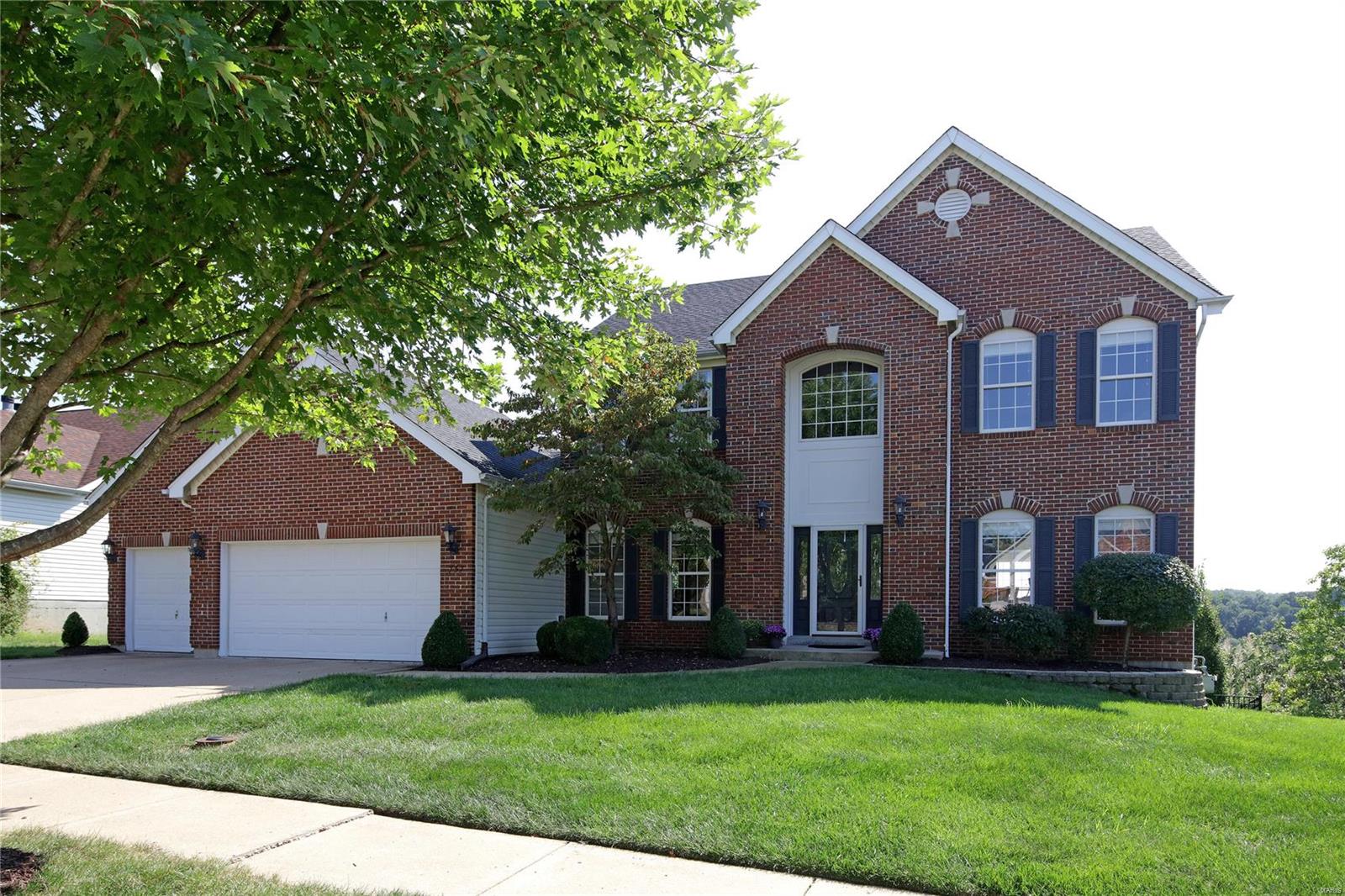 737 Castle Ridge Drive Ballwin, MO 63021 - Photo 1 of 21 Gallery Image 1
