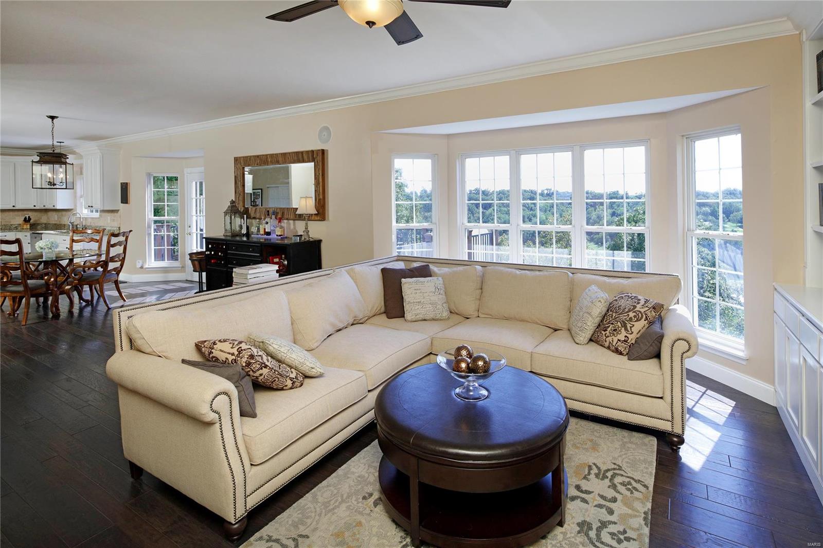 737 Castle Ridge Drive Ballwin, MO 63021 - Photo 11 of 21 Gallery Image 11