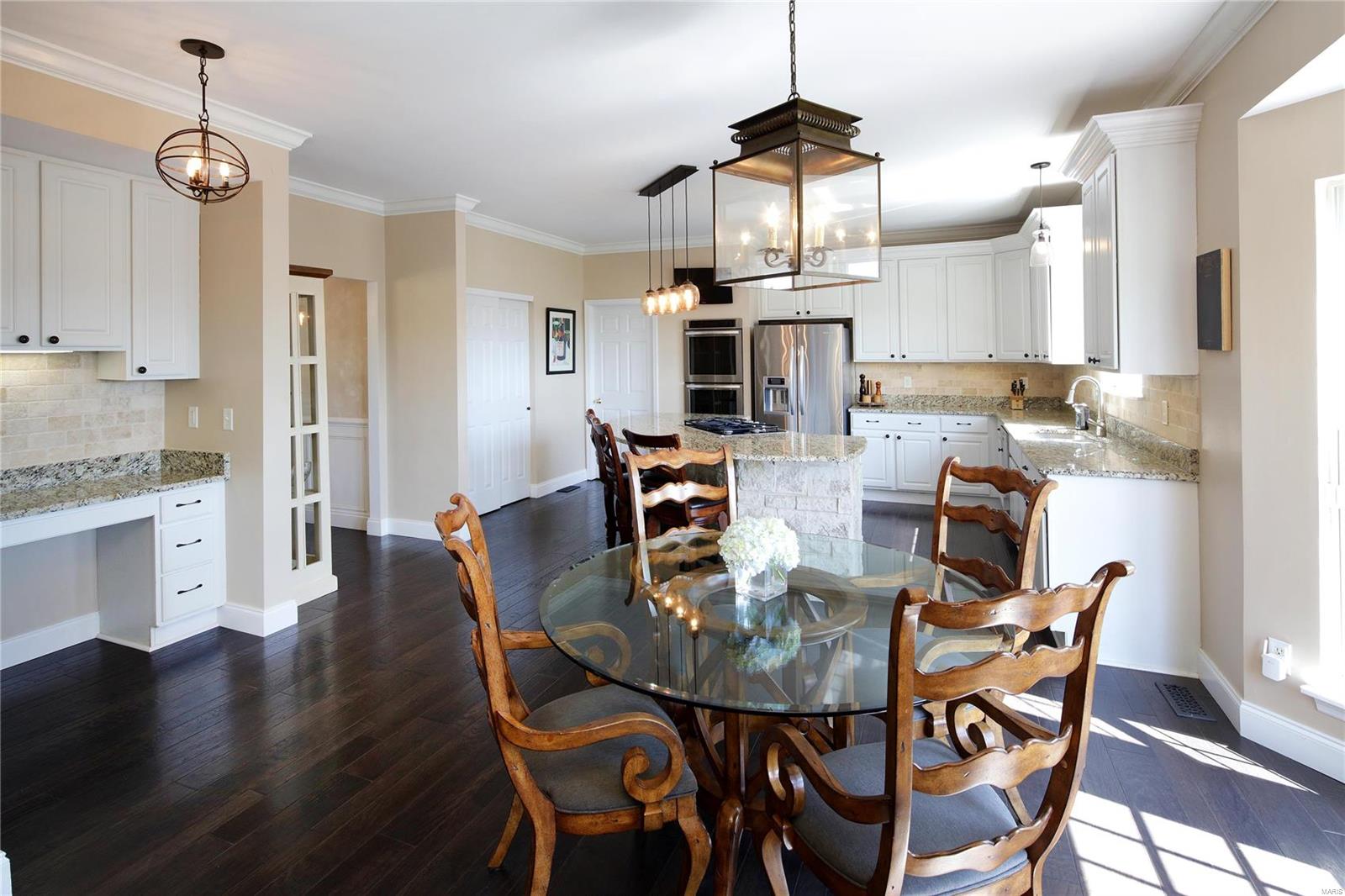 737 Castle Ridge Drive Ballwin, MO 63021 - Photo 8 of 21 Gallery Image 8