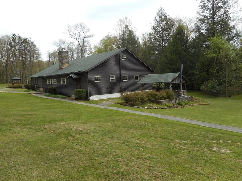 965 Boy Scout Road Boswell, PA 15531 - Photo 3 of 22 Gallery Image 3