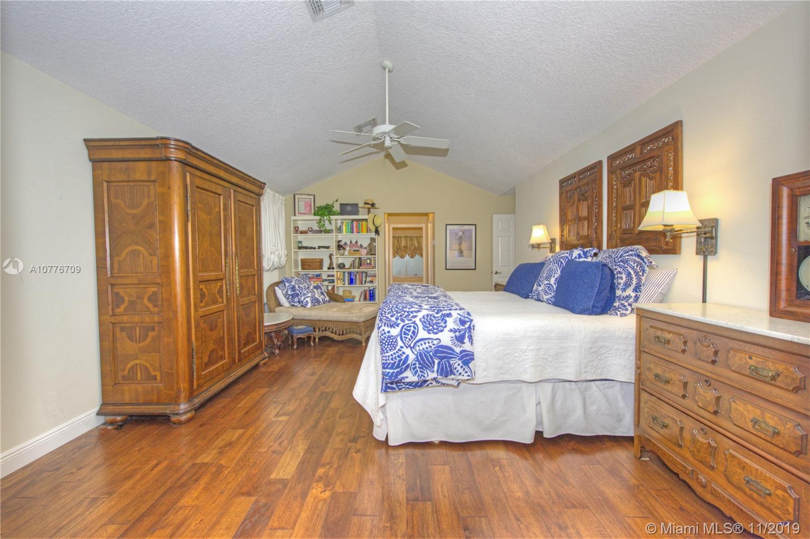 6627 Wood Lake Road Jupiter, FL 33458 - Photo 13 of 70 Gallery Image 13