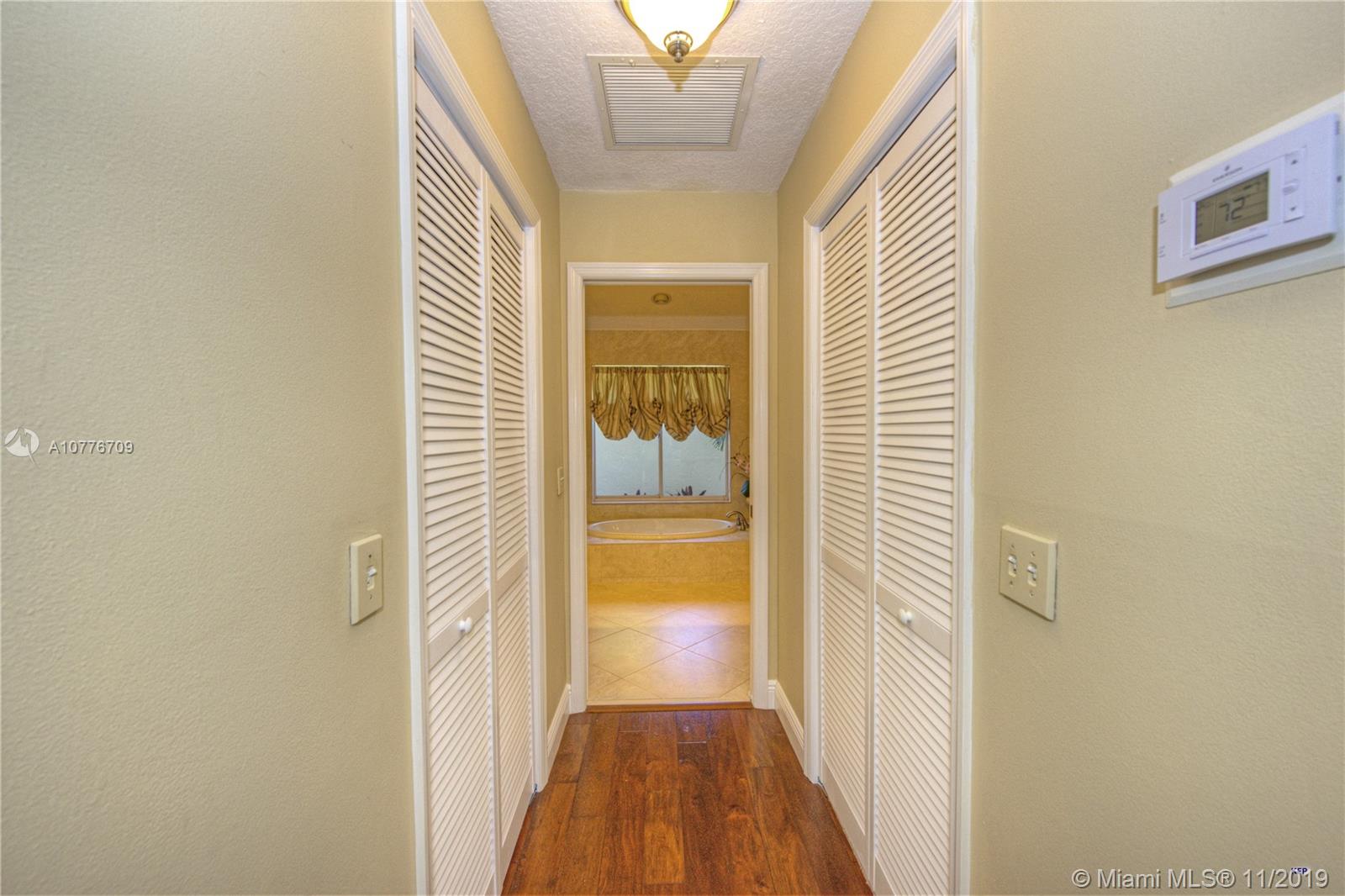 6627 Wood Lake Road Jupiter, FL 33458 - Photo 14 of 70 Gallery Image 14