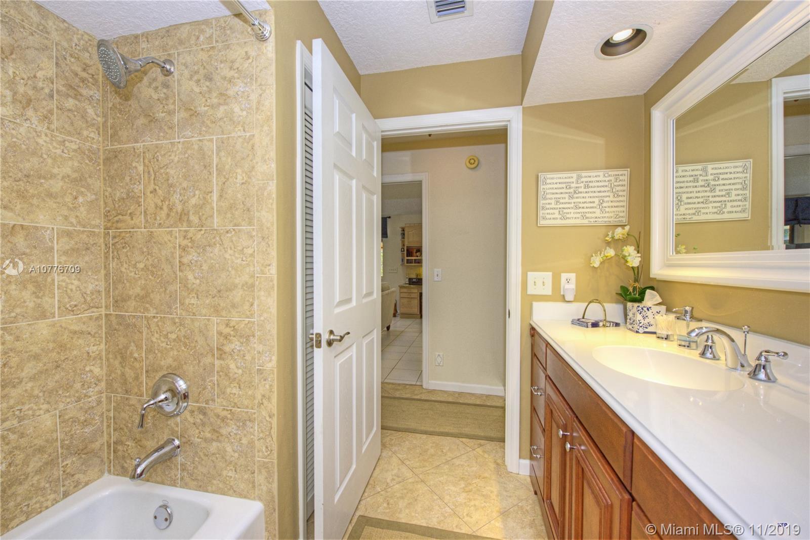 6627 Wood Lake Road Jupiter, FL 33458 - Photo 27 of 70 Gallery Image 27
