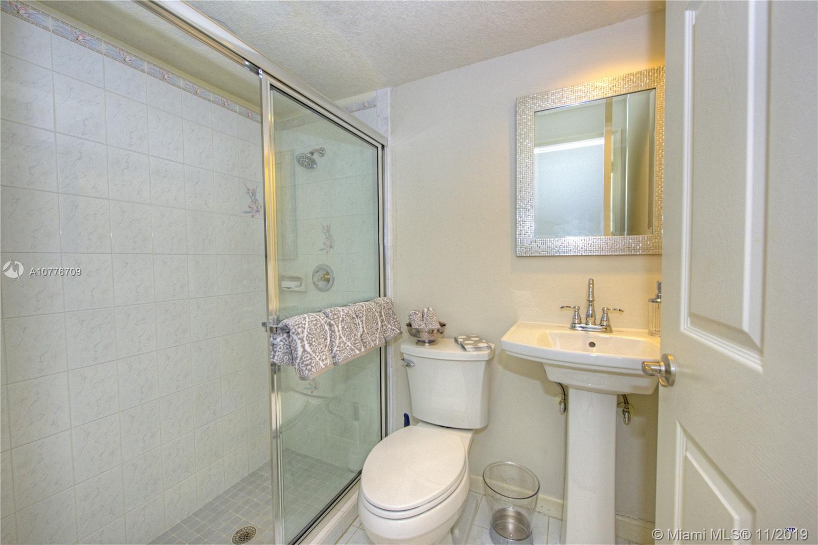 6627 Wood Lake Road Jupiter, FL 33458 - Photo 36 of 70 Gallery Image 36