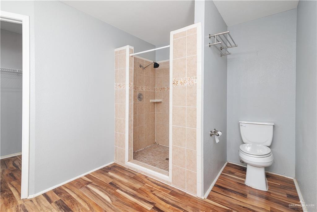 1712 Oaks Road Edinburg, TX 78539 - Photo 23 of 26 Gallery Image 23