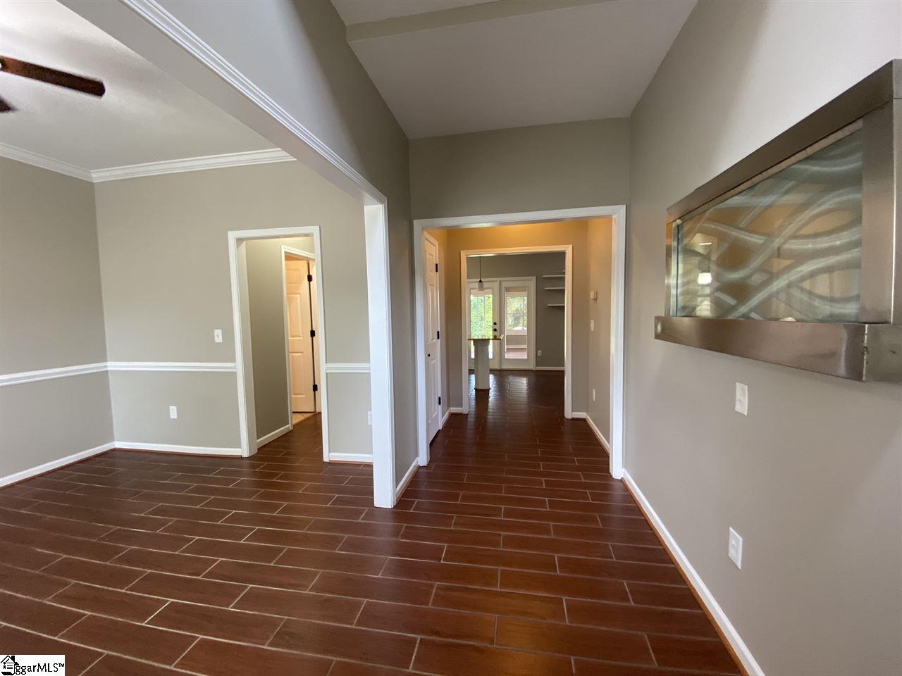 152 Slate Drive Boiling Springs, SC 29316 - Photo 2 of 31 Gallery Image 2