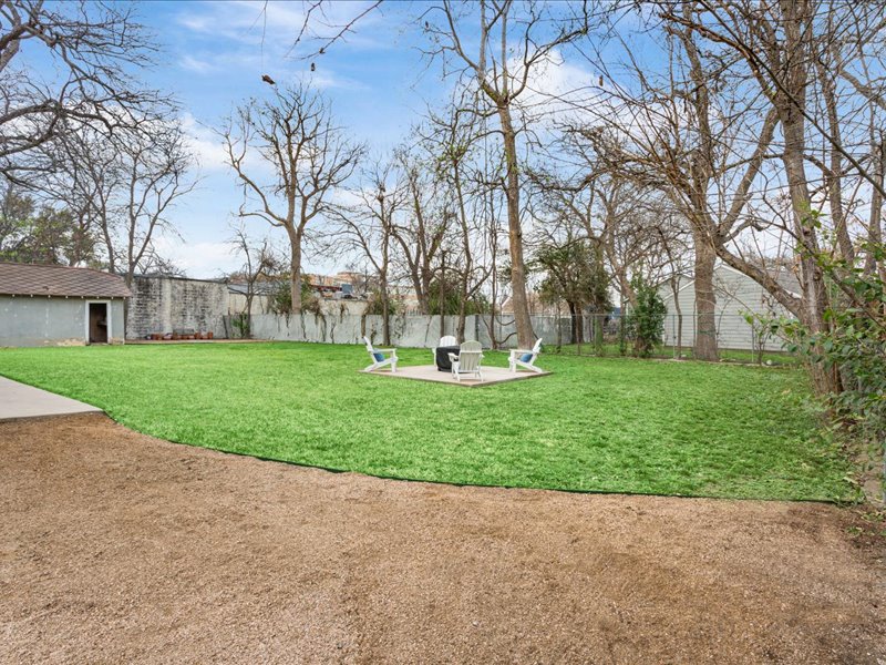 1205 South Main Street Georgetown, TX 78626 - Photo 28 of 35 a park view with large trees