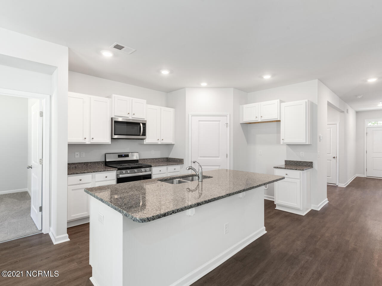 9071 St George Road, Unit LOT 35 Wilmington, NC 28411 - Photo 6 of 20 Colors may vary