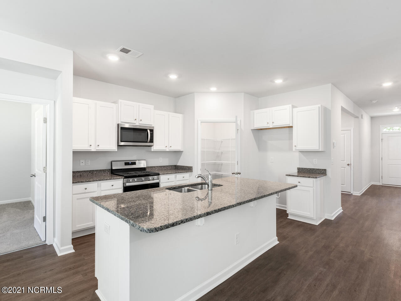 9071 St George Road, Unit LOT 35 Wilmington, NC 28411 - Photo 7 of 20 Colors may vary
