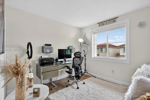 $560,000 | 14930 Southwest 104th Street, Unit 27, Miami, FL 33196