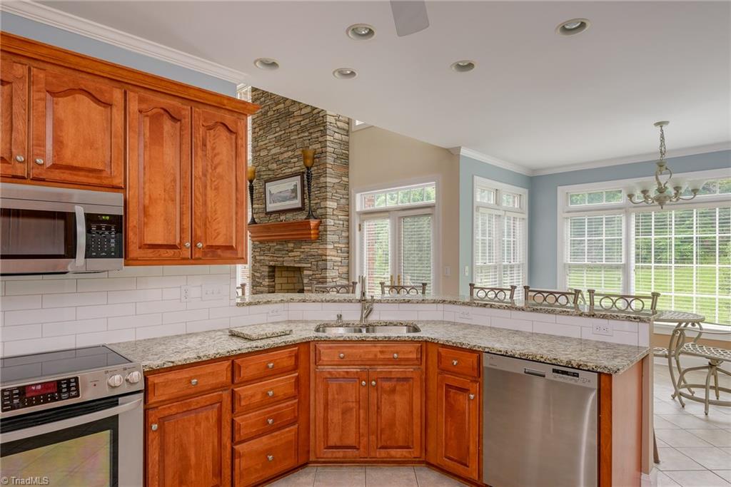 3880 River Ridge Road Pfafftown, NC 27040 - Photo 9 of 30 Gallery Image 9