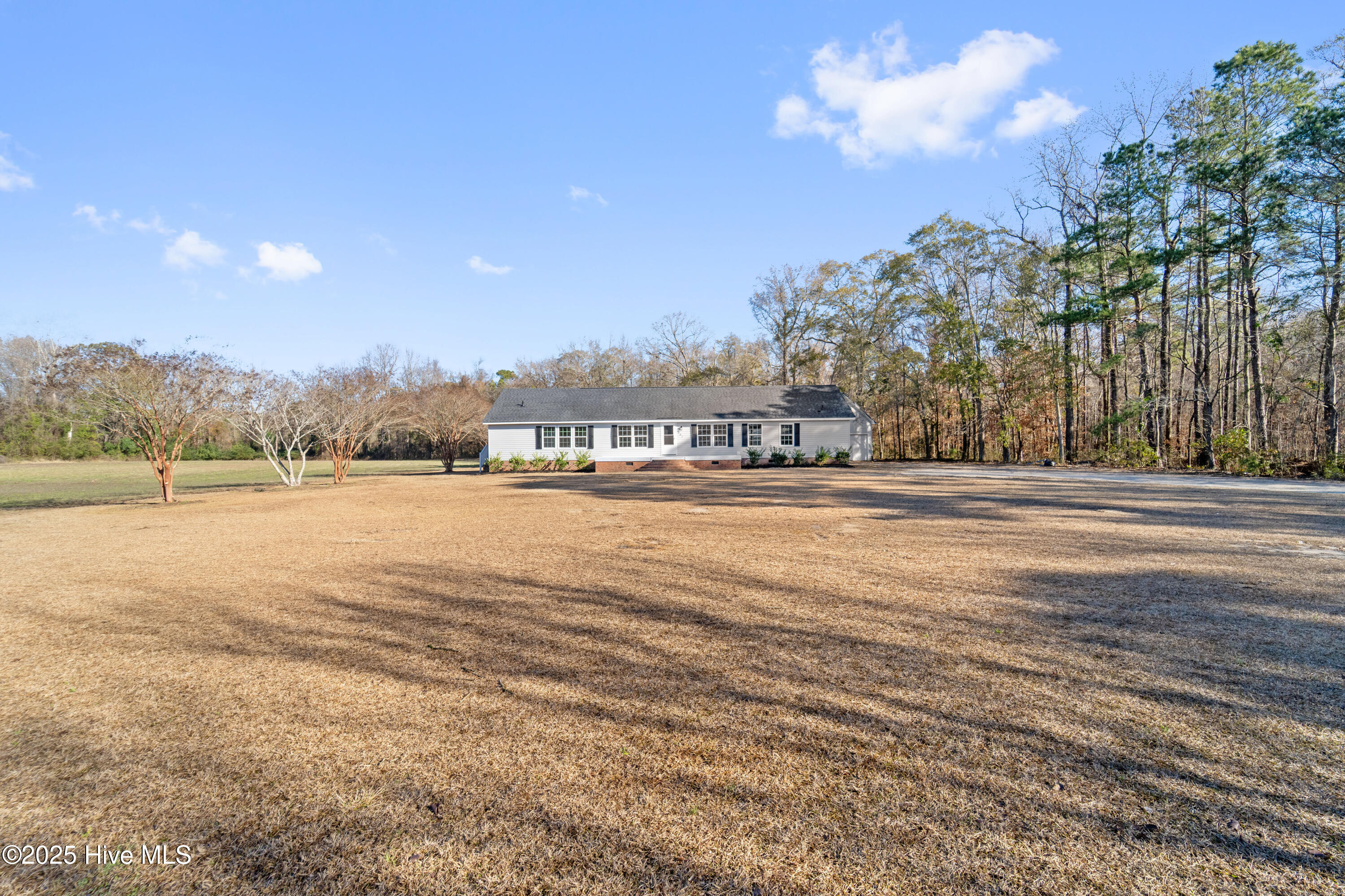 331 Dover Road Cove City, NC 28523 - Photo 2 of 35 DSC01250