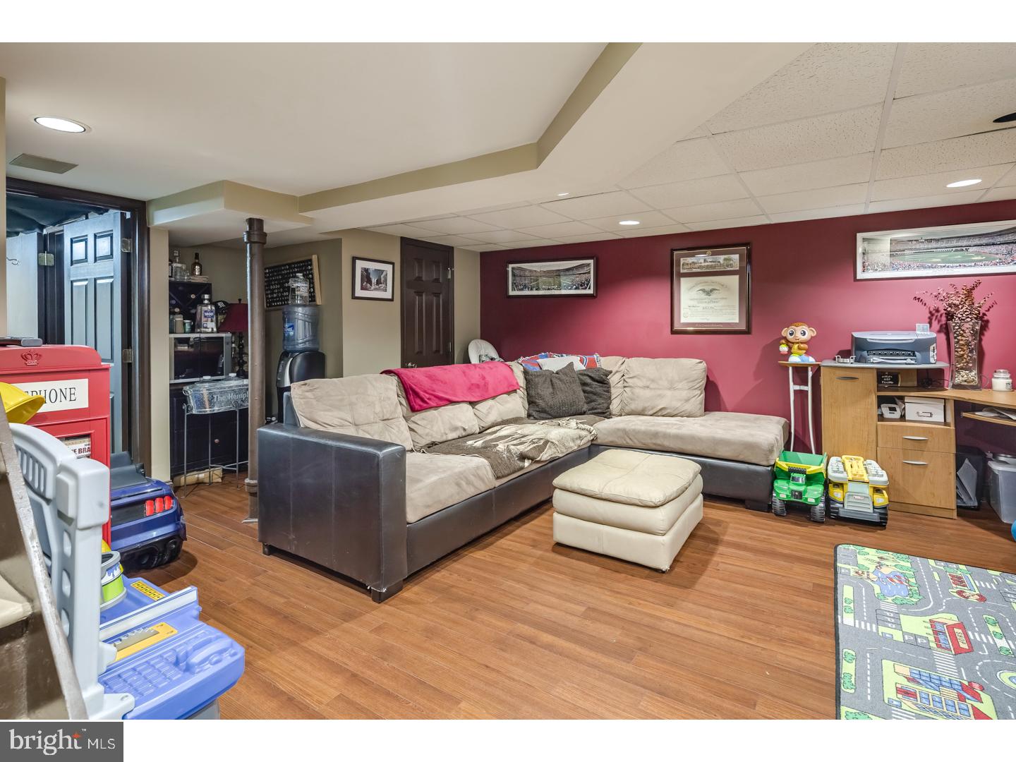 129 Green Valley Road Upper Darby, PA 19082 - Photo 13 of 18 Gallery Image 13