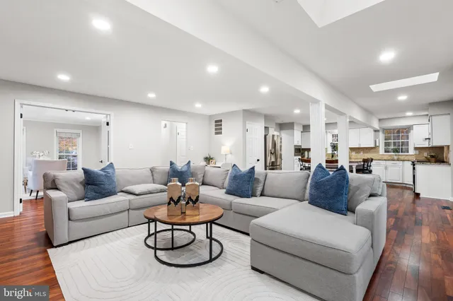 $1,199,000 | 11317 Edenderry Drive, Fairfax, VA 22030