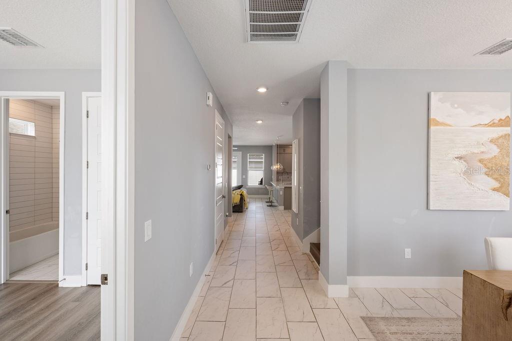 21 West Steele Street Orlando, FL 32804 - Photo 11 of 31