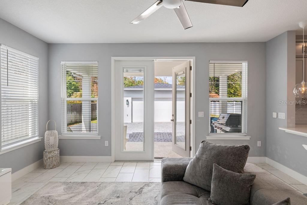 21 West Steele Street Orlando, FL 32804 - Photo 17 of 31