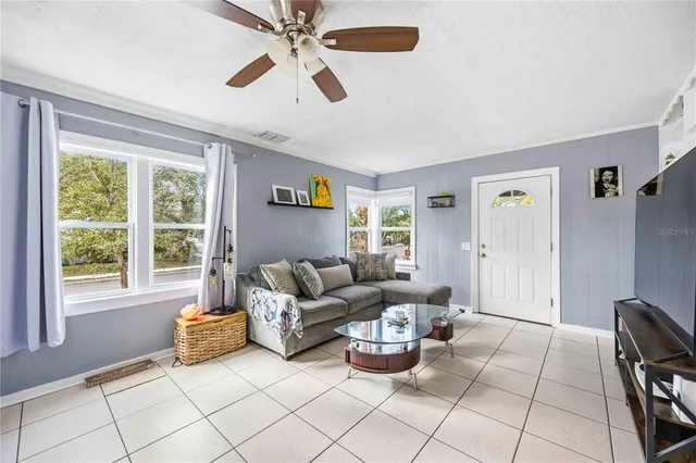 $420,000 | 1919 12th Avenue West, Bradenton, FL 34205