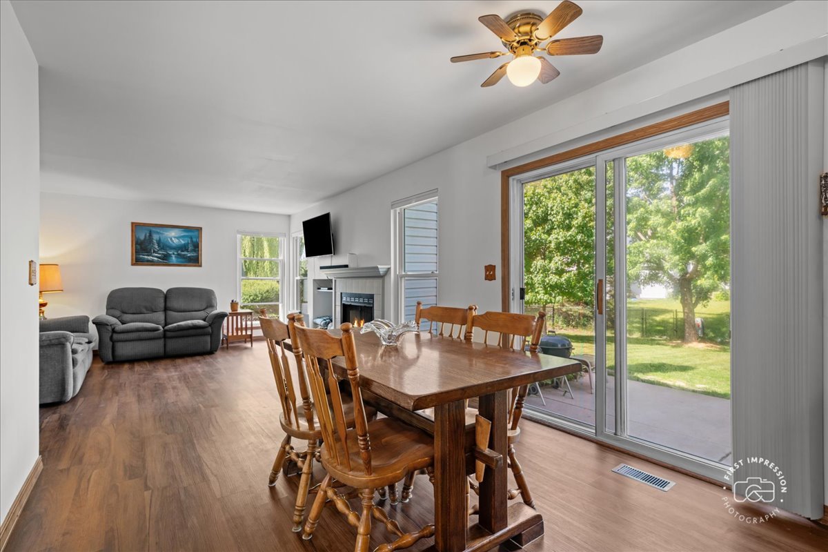 5 Ridge Court South Elgin, IL 60177 - Photo 6 of 21
