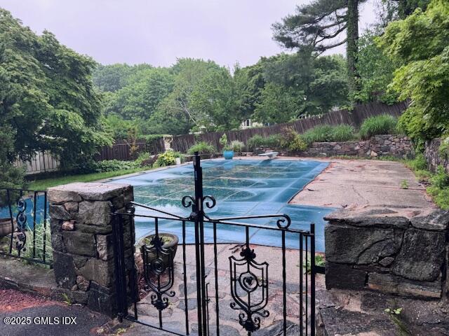 62 Byram Shore Road Greenwich, CT 06830 - Photo 6 of 7 an outdoor view of the house