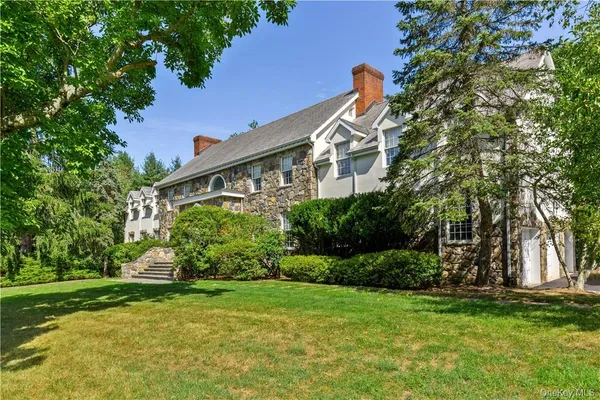 $2,300,000 | 6 Love Lane, Harrison, NY 10528