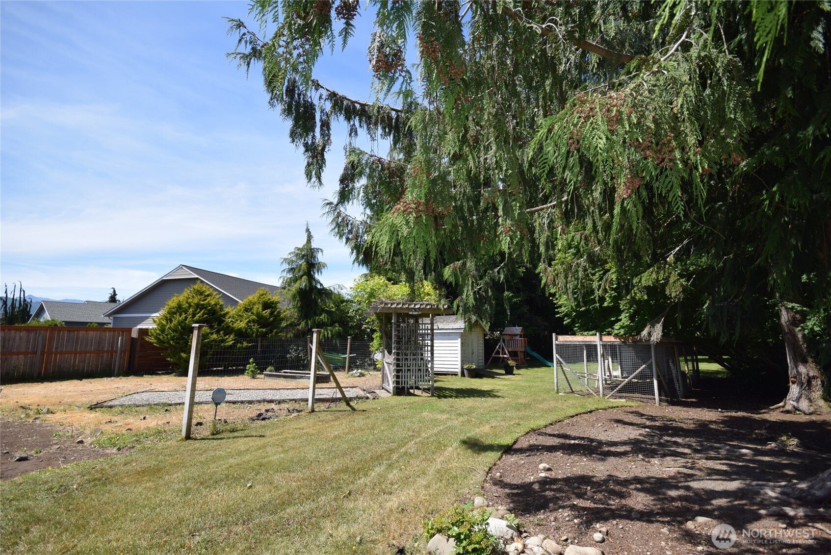 42 Ioka Road Sequim, WA 98382 - Photo 32 of 40