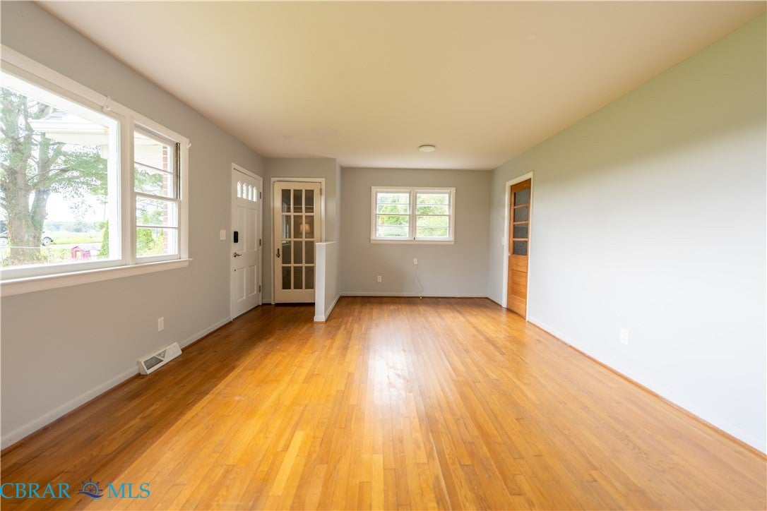 261 Ocran Road White Stone, VA 22578 - Photo 5 of 40 Gallery Image 5