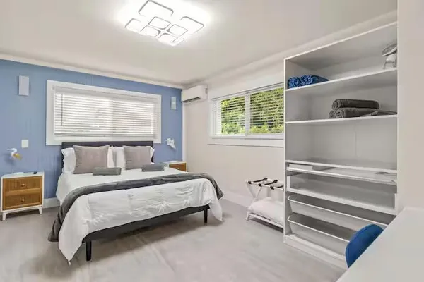 $8,000 | 322 Northwest 4th Avenue, Delray Beach, FL 33444