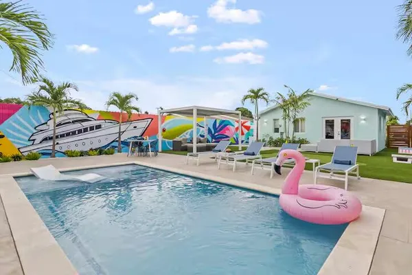 $8,000 | 322 Northwest 4th Avenue, Delray Beach, FL 33444